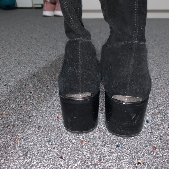 Knee high black suede boots - Picture 2 of 3